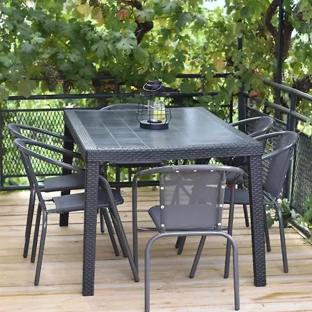 Maison De Village Avec Vue Sur Les Montagnes * Bigorno