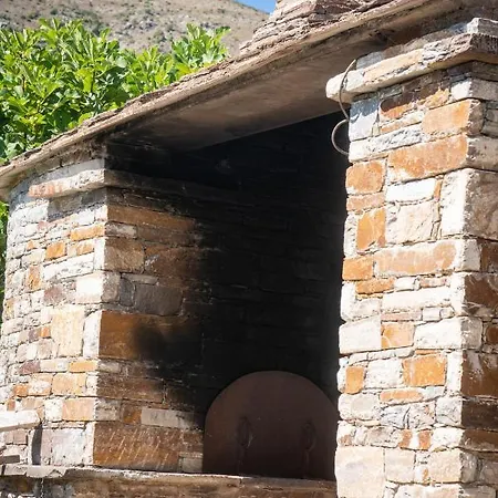 Maison De Village Avec Vue Sur Les Montagnes