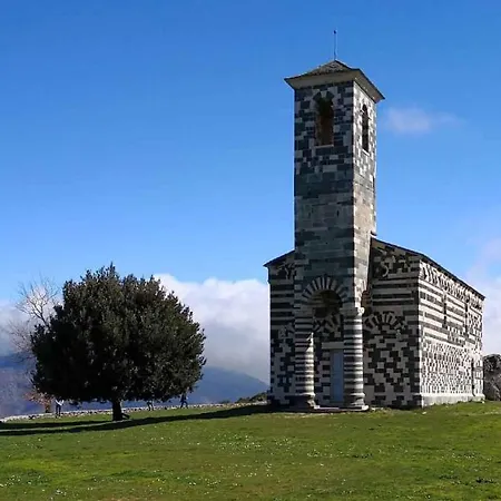 Maison De Village Avec Vue Sur Les Montagnes * Bigorno