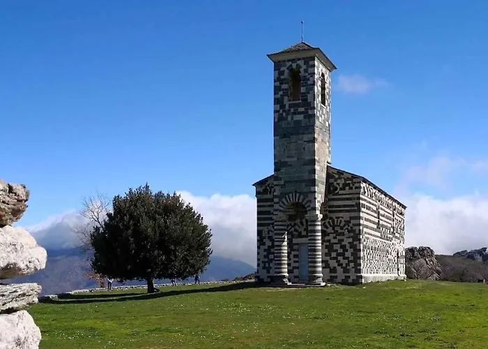 Maison De Village Avec Vue Sur Les Montagnes * Bigorno